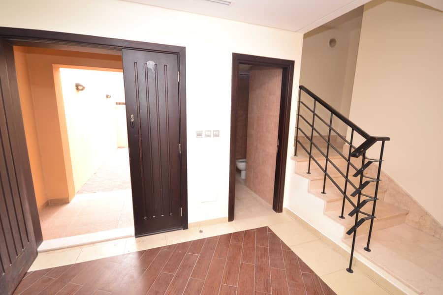 5 Park View -  One Bedroom Townhouse For Rent  in  JVT