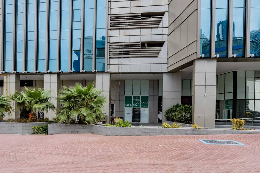 Shop available | Dubai Canal View Ready to Occupy Shop available | Dubai Canal View Ready to Occupy