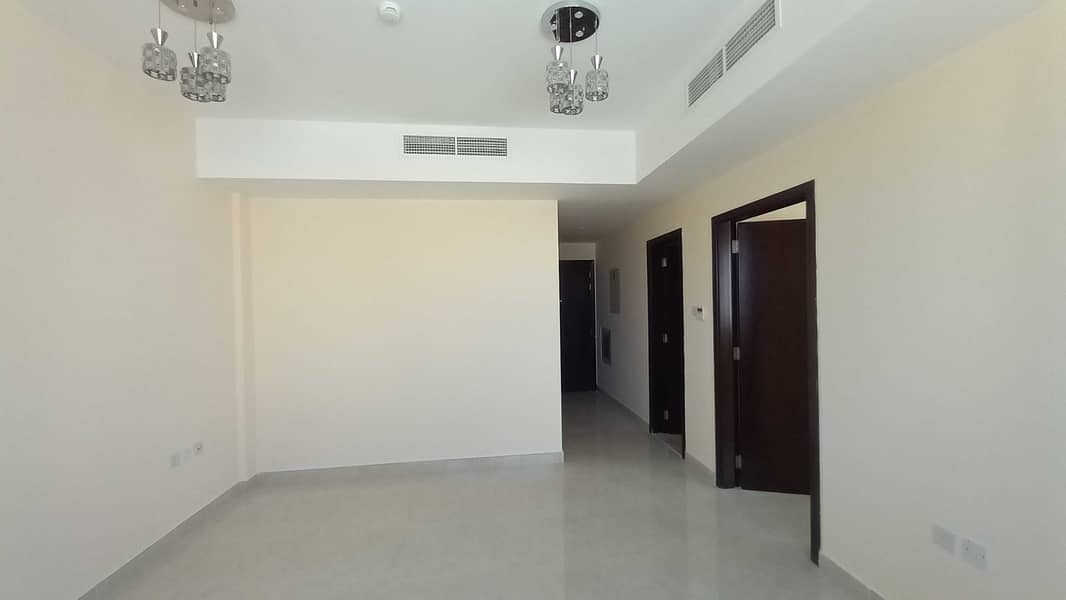 *Brand new Building* 1Bhk with Open view 2washroom Central AC central Gas avialble