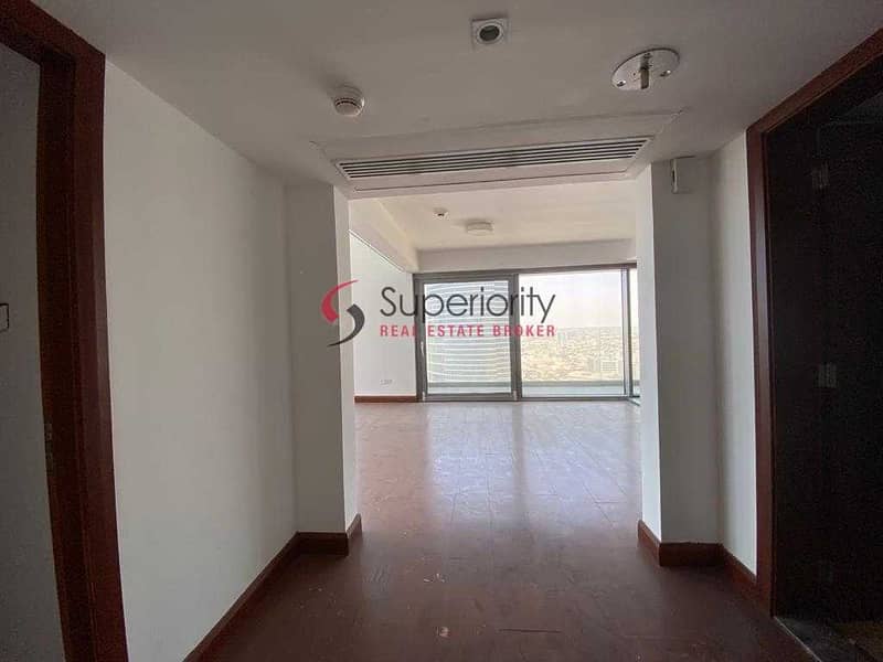 10 Unfurnished | Ready and Vacant | With Parking | Penthouse for Rent