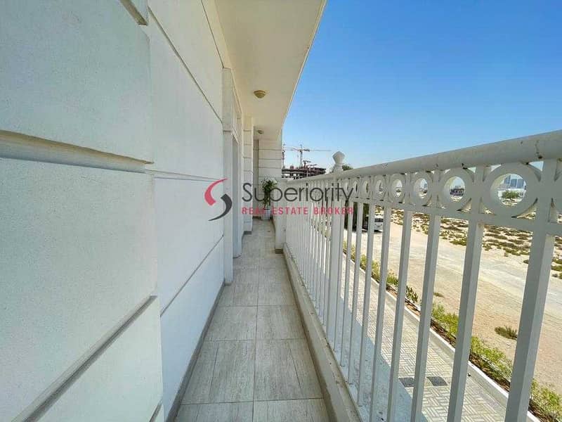 23 Low floor | Fully Furnished | With Parking | 1Bedroom