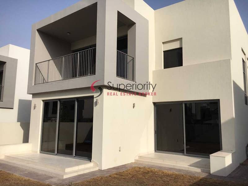 TYPE E2 | UNFURNISHED | 4BEDROOM | WITH MAID'S ROOM | WITH STORAGE ROOM