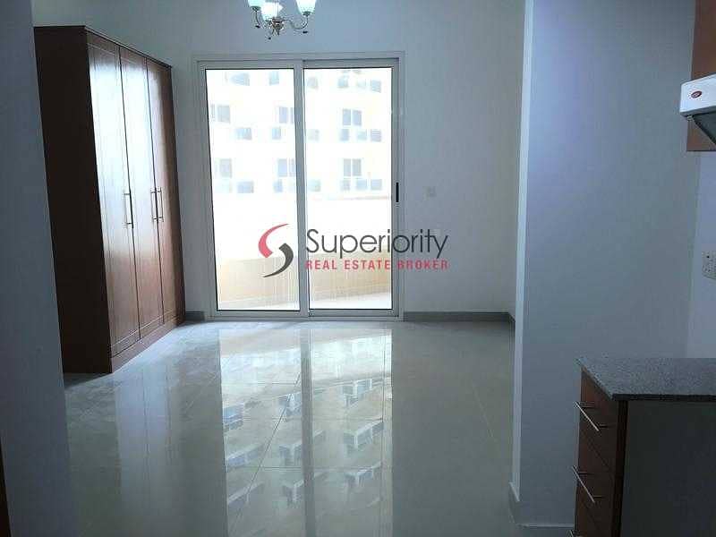 Rented Studio for Sale in Lakeside Tower Rented Studio for Sale in Lakeside Tower