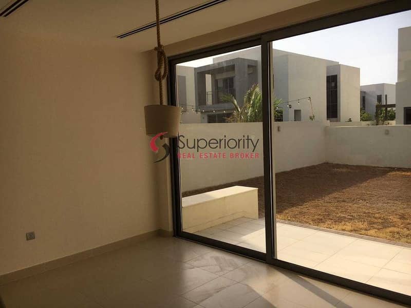 20 TYPE E2 | UNFURNISHED | 4BEDROOM | WITH MAID'S ROOM | WITH STORAGE ROOM