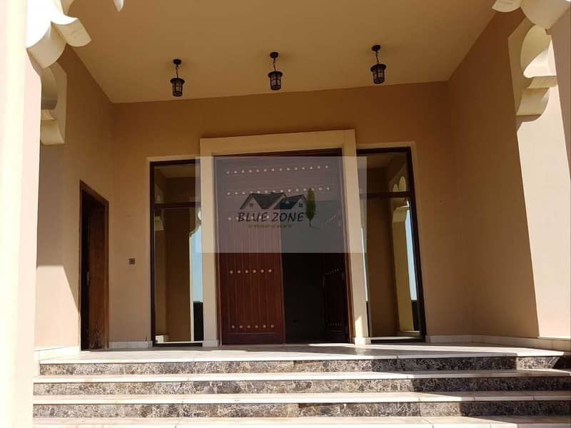 9 EXCELLENT 5BHK VILLA FOR FAMILIES 230K