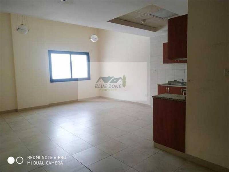 STUDIO ! 6 CHEQUES ! 7 TO 8 MINUTES BY BUS TO DAFZA METRO LOCATED NEXT TO BILLO ICE CREAM DAMASCUS ROAD IN 27K