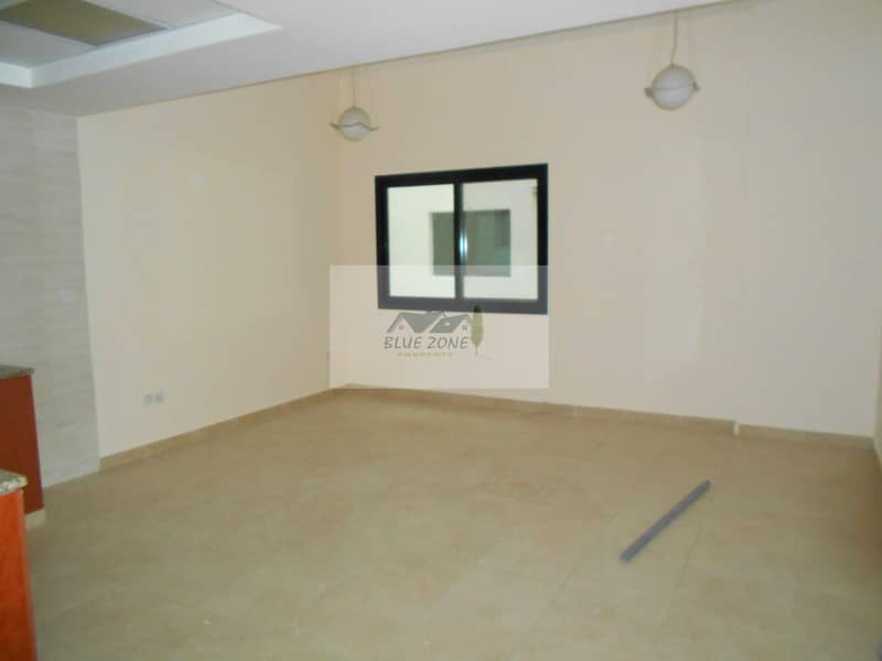 3 13 MONTHS STUDIO 6 CHEQUES 7 TO 8 MINUTES BY BUS TO DAFZA METRO LOCATED NEXT TO BILLO ICE CREAM DAMASCUS ROAD IN 24K