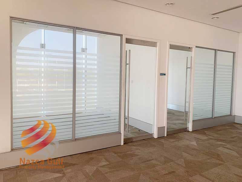 2 Sun filled Commercial Showroom - Best for Supermarket