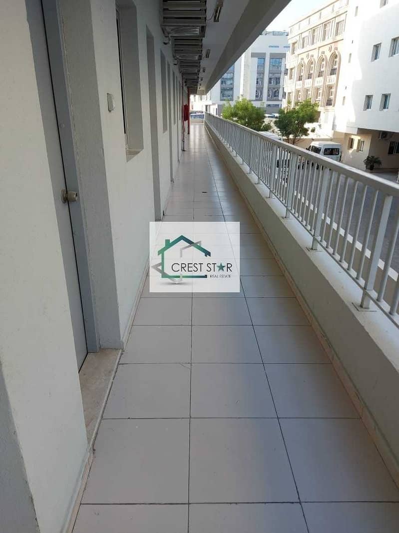 15 Affordable Room good for 6 persons in Al Quoz