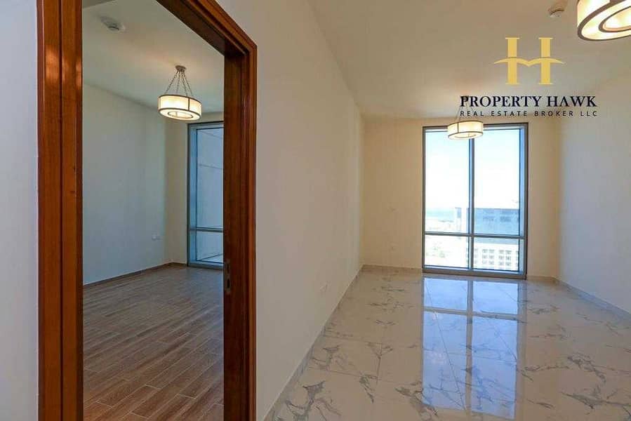 12 Ready to Move In| Luxury Apartment |Prime Location