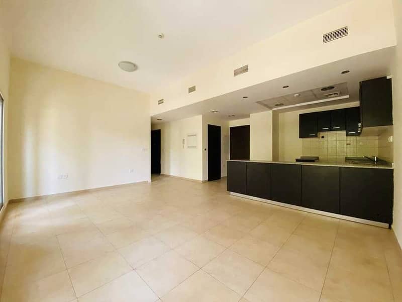 Spacious 3 bedroom/Park View / Terrace Unit Spacious 3 bedroom/Park View / Terrace Unit