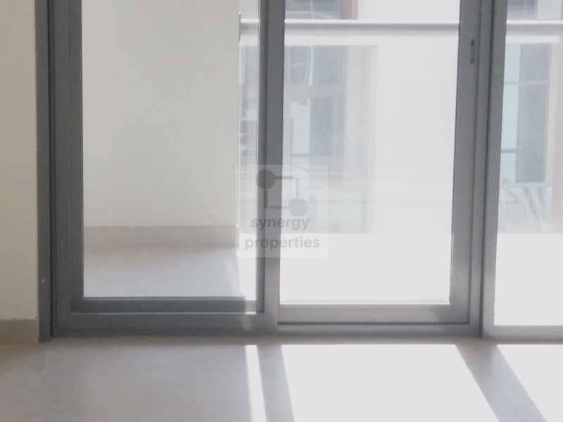 5 2BR+M in Dubai Wharf with Partial Canal view