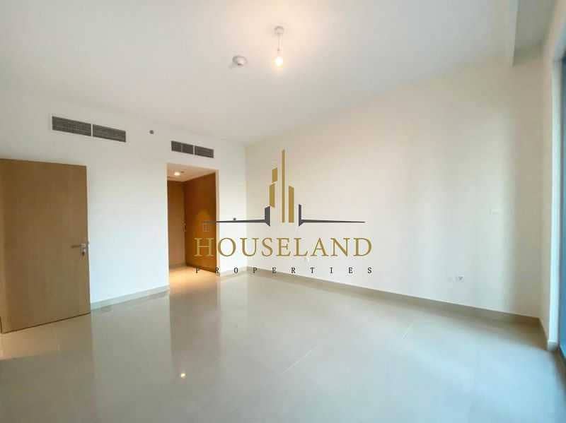 11 High Floor | fitted Closed Kitchen | BOULEVARD VIEW
