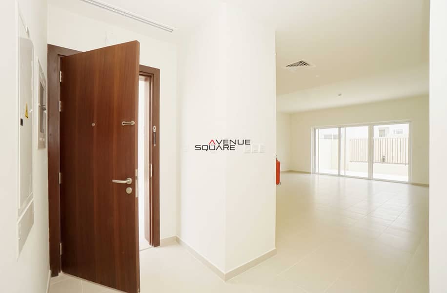 5 Exclusive | Ground Floor | Brand New | Close to Entrance