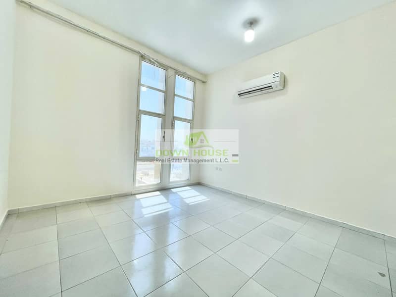 10 H:  studio flat with huge separate kitchen for rent in Khalifa city A
