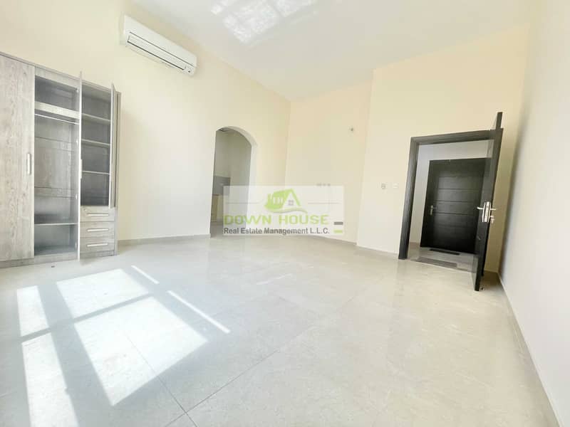 8 Haz / amazing studio flat for rent in Abu Dhabi gate