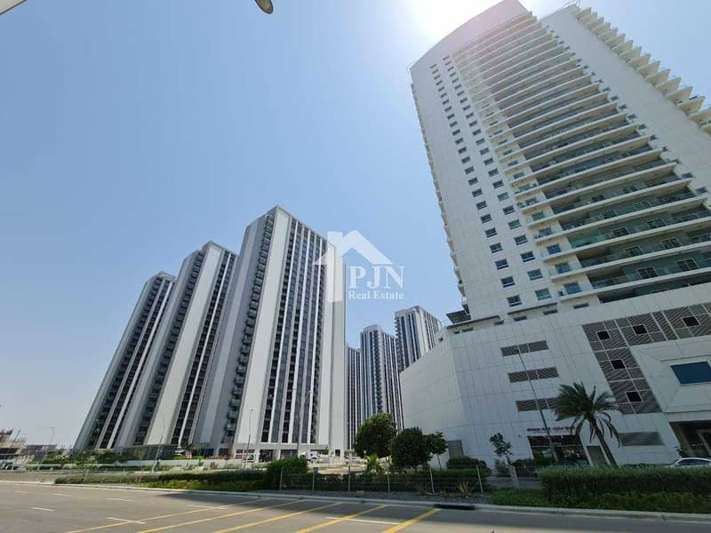 2 Good Deal !! 2BR For Sale In Amaya Tower. .