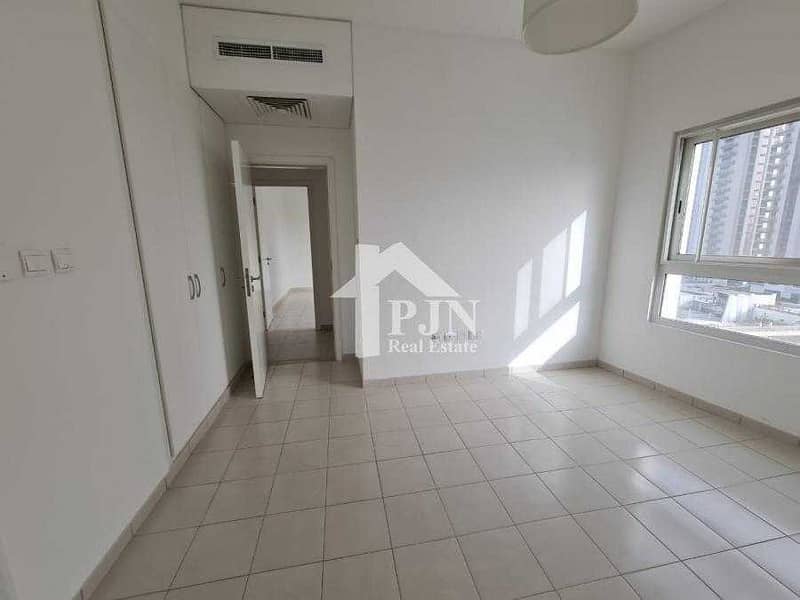 3 Good Deal !! 2BR For Sale In Amaya Tower. .