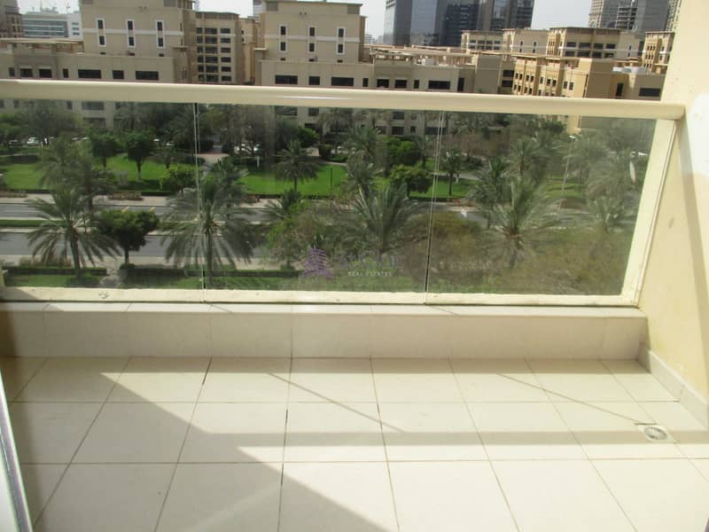 10 Park View | 1 Bedroom in Al Dhafrah 2