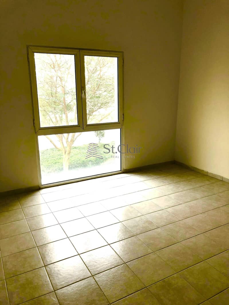 9 U-TYPE SPECIOUS 1BR | NEXT TO METRO STATION | VACCANT
