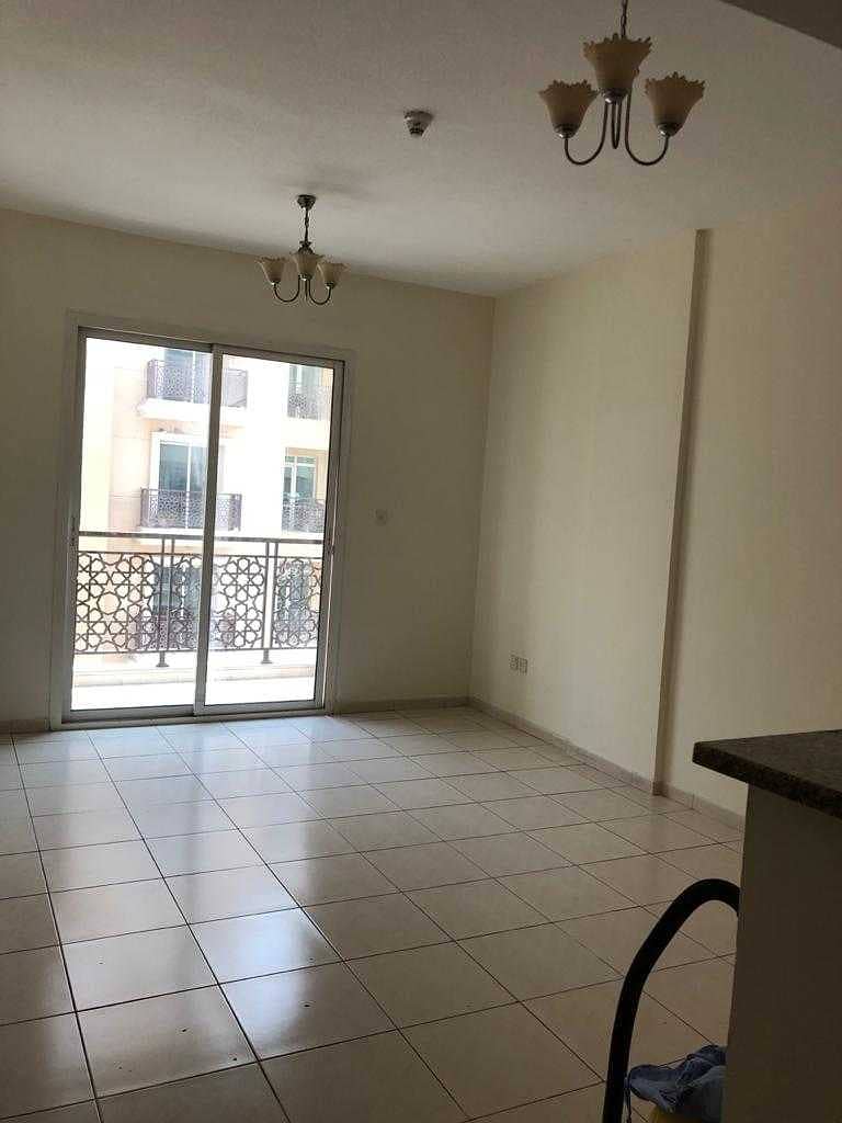 1 bedroom Apartment With Balcony | Emirates Cluster