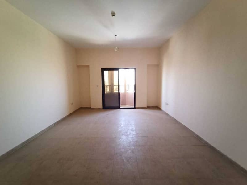 Spacious Chiller Free 2 Bedroom | Close Kitchen | Balcony |