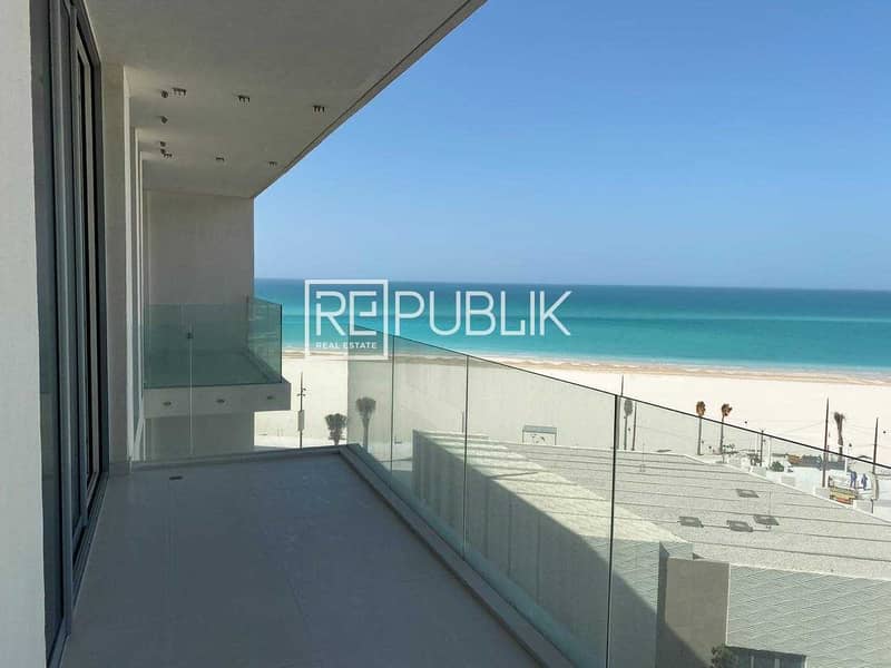 Move in to your Brand New Home Relaxing  Full Sea View