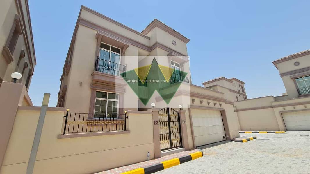 2 Exceptional 4 MBR Villa with Driver Room
