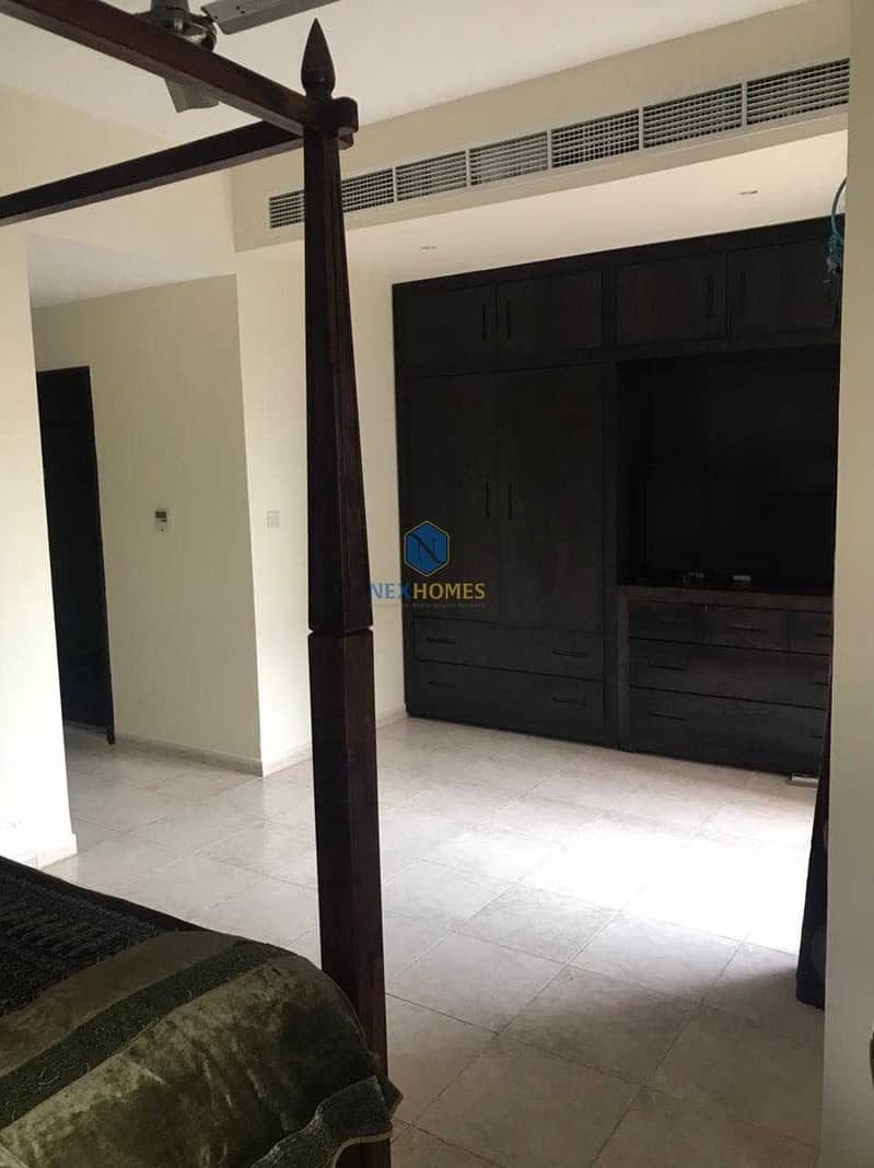10 SPECIAL 3BR TOWNHOUSE  |  UPGRADED | LOWEST PRICE | VACANT IN TRANSFER