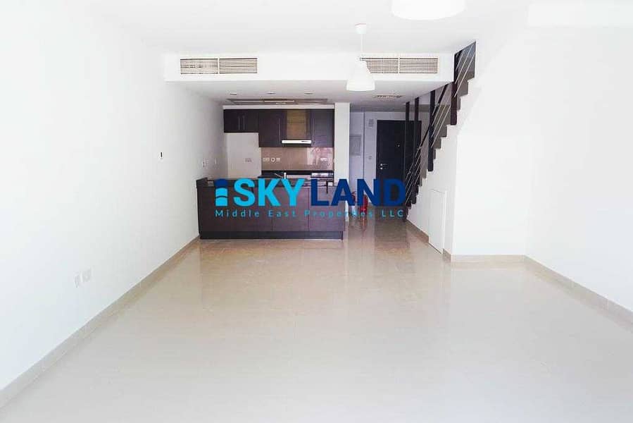 Single Row | 2BR+Store | Private Garden | Best Location Single Row | 2BR+Store | Private Garden | Best Location