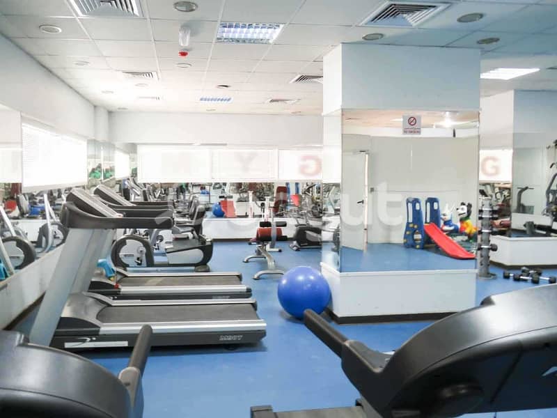 3 STUDIO For 16K in AlQasba . . ONE Month FREE . . FREE GYM . . No Commission . . Direct From The Owner