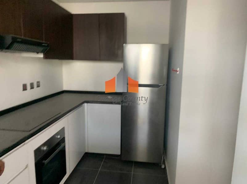 5 Furnished 2 BR TH with Laundry room| Closed Kitchen| Ready to move in