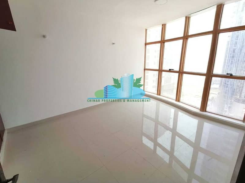 3 Huge 3 bhk with huge Living room|4 payments | Great location