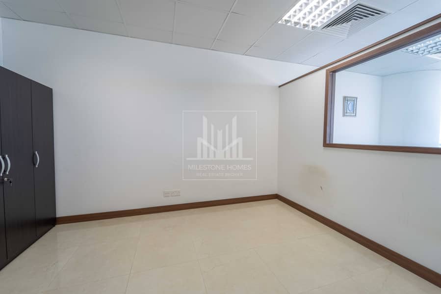 6 High Floor | Burj Khalifa & Canal View | Fitted Office