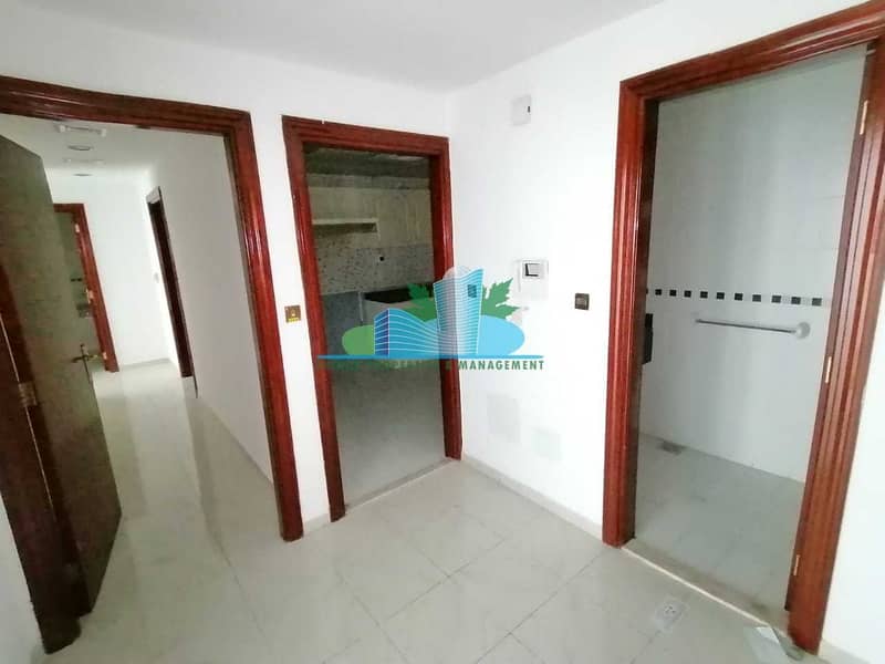 NEAR LAKE PARK |Charming 2 BHK | 4payments|Near WTC