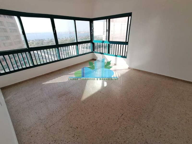 13 SEAVIEW |3 Bedrooms w/ Maid | 6 Payments |Near to all establishments