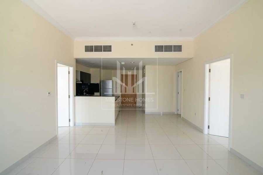 2 Spacious 2bed with Kitchen Appliances @63k