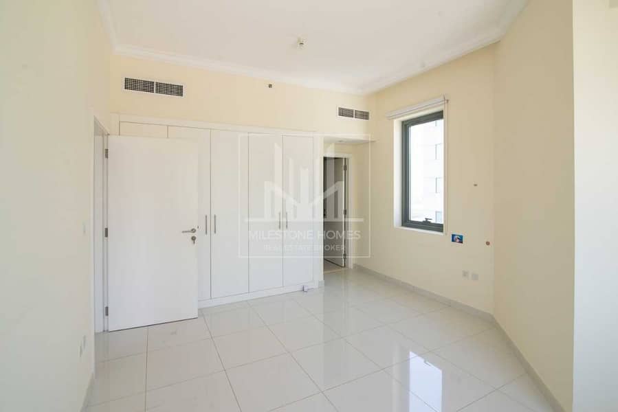 4 Spacious 2bed with Kitchen Appliances @63k