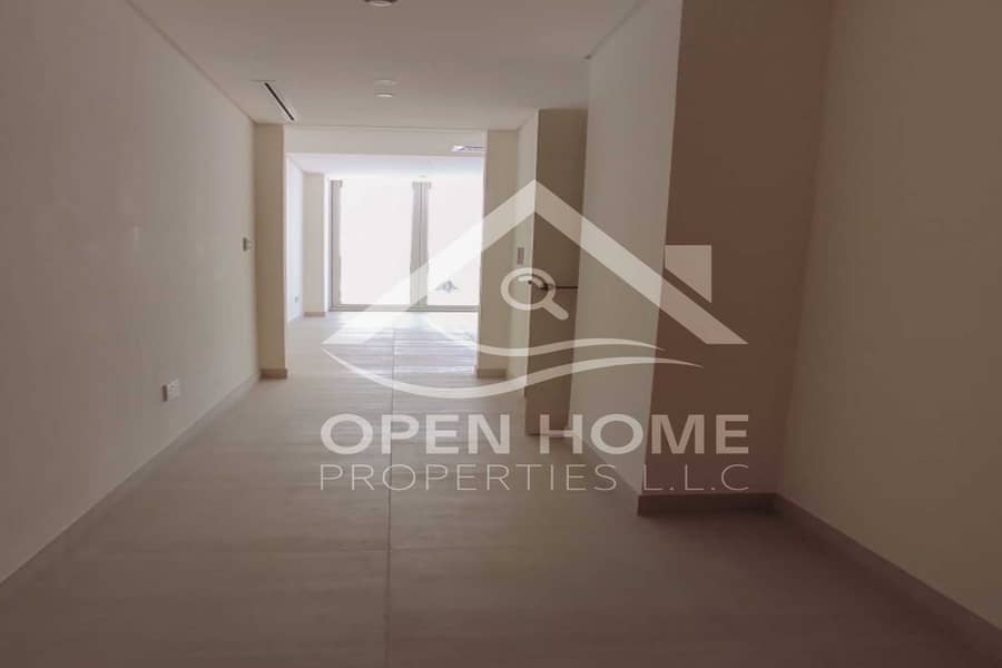 3 BRAND NEW LUXURIOUS Apartment l partial SEAVIEW l  BEACH Front