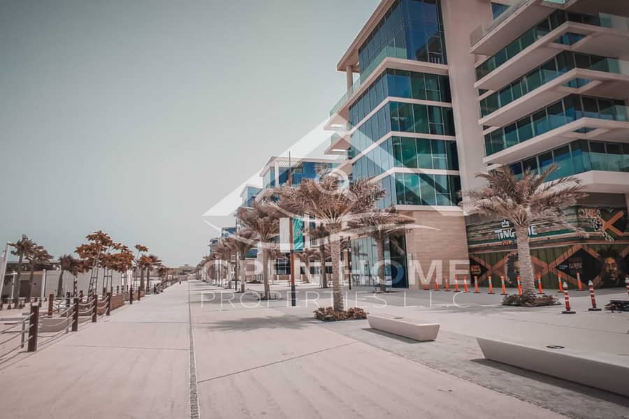 10 BRAND NEW LUXURIOUS Apartment l partial SEAVIEW l  BEACH Front