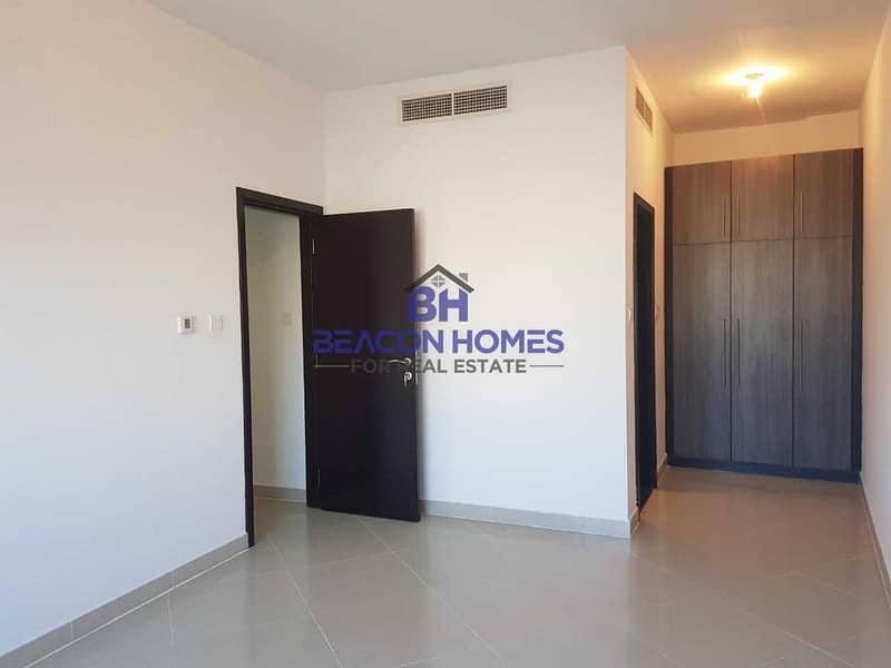 16 Great Asset | 3BHK Ready To Move In |Peak Area
