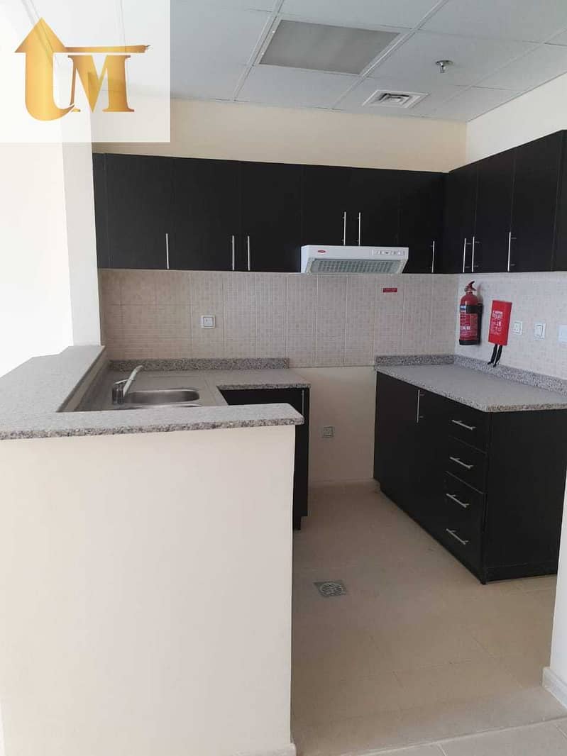 6 Mazaya : 1bedroom hall for rent 22000 by 4cheques
