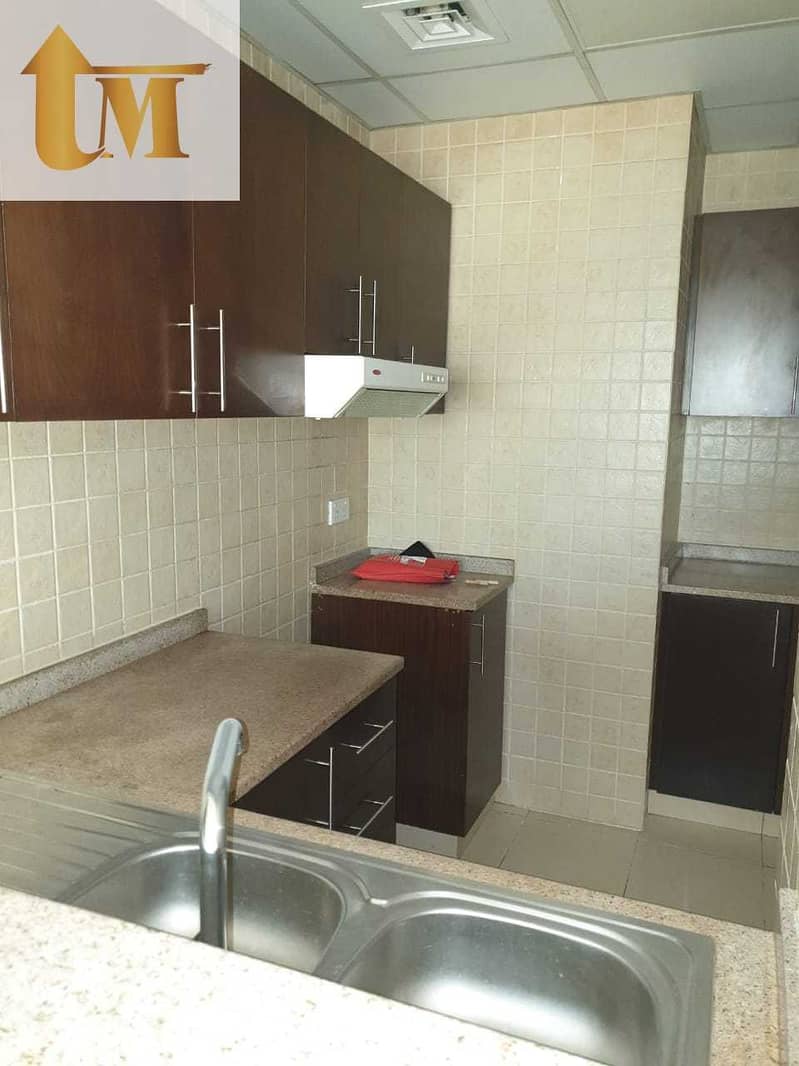 7 Mazaya : 1bedroom hall for rent 22000 by 4cheques