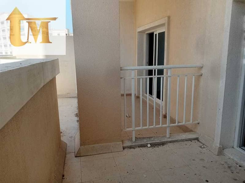 4 Opposite Mosque !!! VACANT Large 1 Bedroom Balcony Store Laundry Parking Queue Point Liwan.