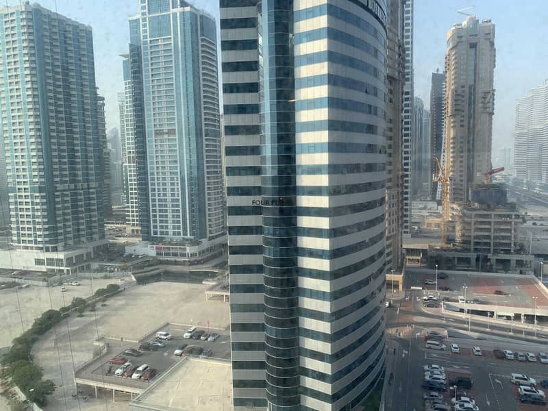 10 Spacious Bright 1BR in Lakepoint Tower JLT Cluster N