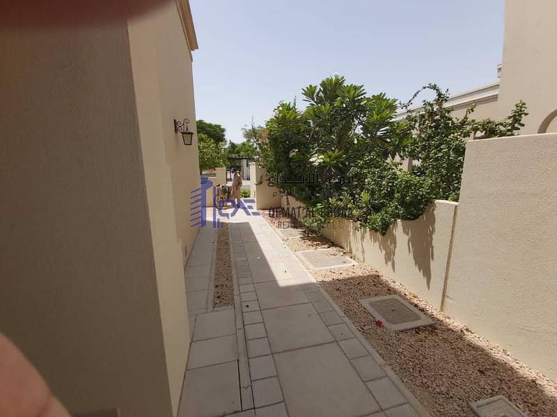 31 Spacious Villa 5BR+Maid | Private Garden | Family Community