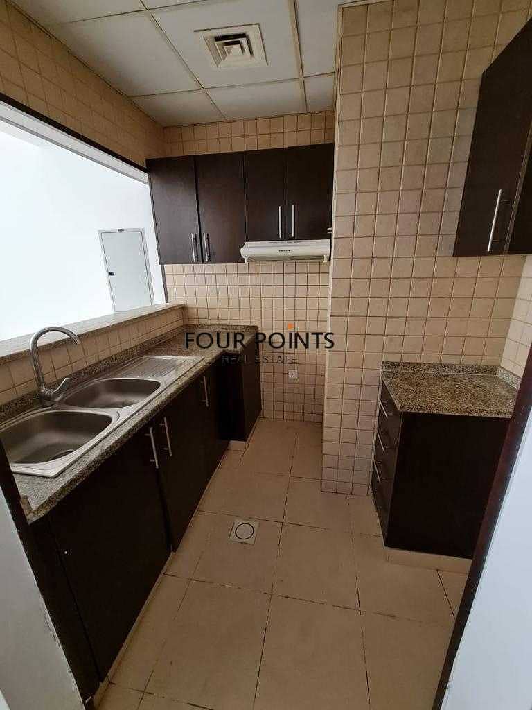 3 Well Maintained 1BHK in Liwan Queue Point