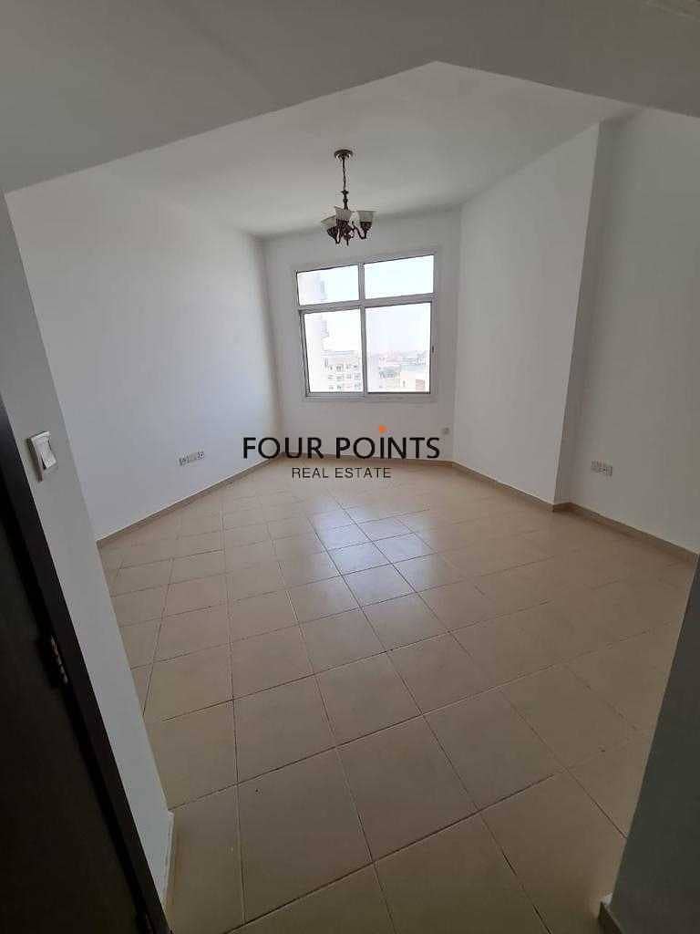 6 Well Maintained 1BHK in Liwan Queue Point