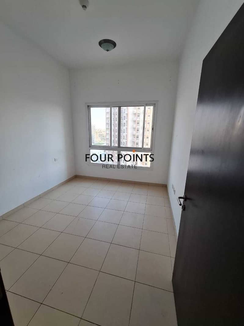 5 Well Maintained 1 BHK in Mazaya