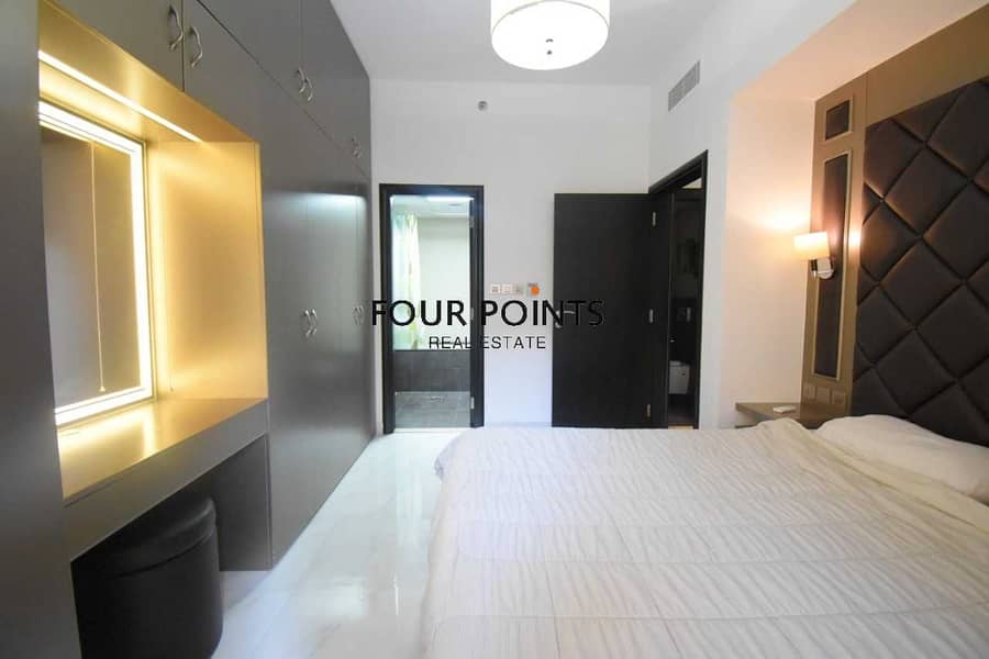 9 Fully Upgraded 2 Bedrooms with  Pool View